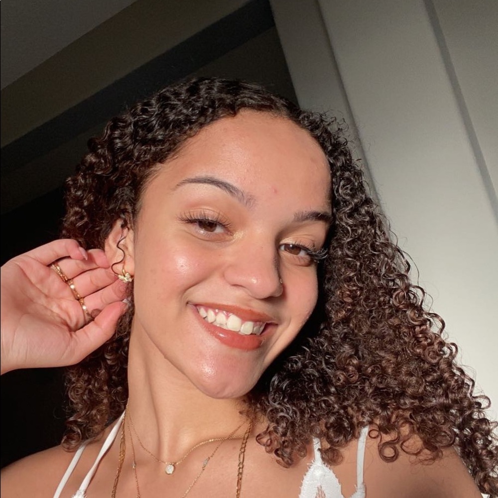 Meet your Posher, Sara